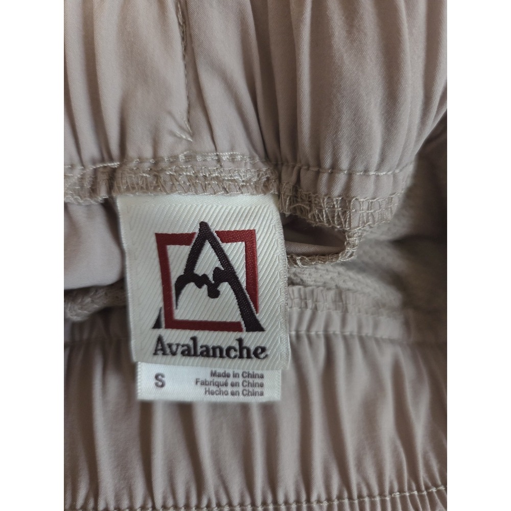 Avalance Beige Hiking Shorts Women's Mid Rise Pull On S NWT CA534R2 - Picture 7 of 10